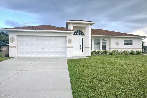 $2,400 | 4409 Southwest 15th Avenue, Cape Coral, FL 33914
