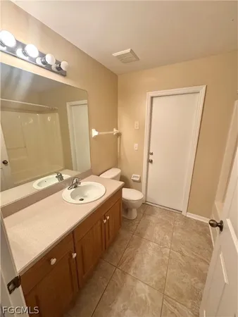$2,400 | 4409 Southwest 15th Avenue, Cape Coral, FL 33914