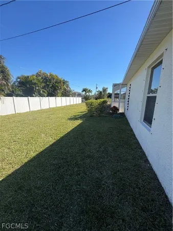 $2,400 | 4409 Southwest 15th Avenue, Cape Coral, FL 33914
