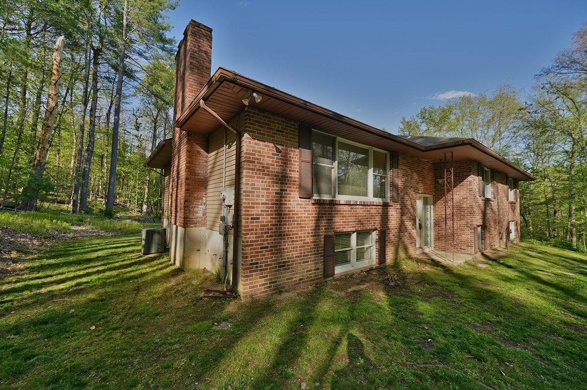 118 Balson Road Stroudsburg, PA 18360 - Photo 3 of 82 Front