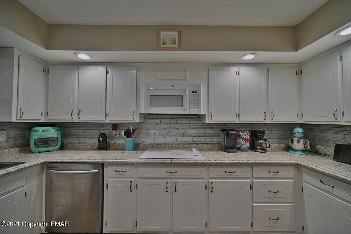 118 Balson Road Stroudsburg, PA 18360 - Photo 33 of 82 Kitchen