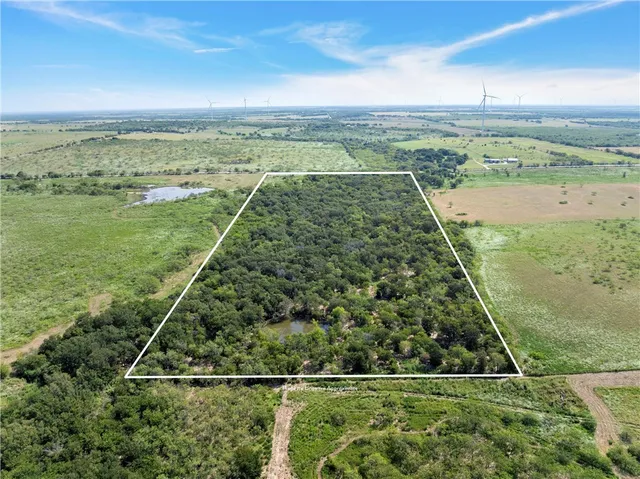 $285,000 | 295 HCR 3240, Mount Calm, TX 76673