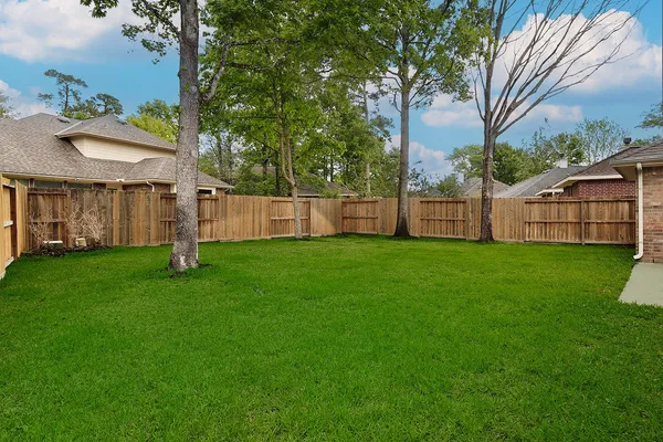 $3,500 | 122 South Abram Circle, The Woodlands, TX 77382