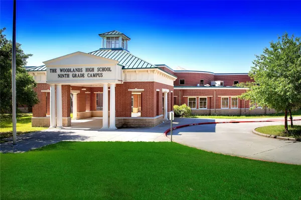 $3,500 | 122 South Abram Circle, The Woodlands, TX 77382