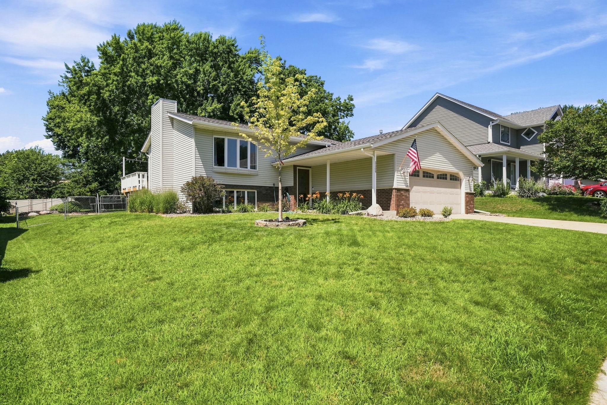 3309 Geselle Lane Northwest Rochester, MN 55901 - Photo 2 of 32