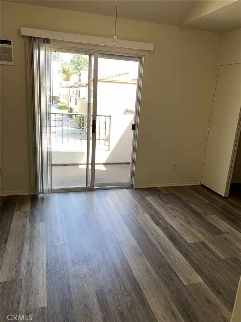 7232 Exeter Street, Unit 9 Paramount, CA 90723 - Photo 5 of 10 Gallery Image 5