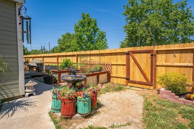 1158 Madison Street, Unit 2 Red Bluff, CA 96080 - Photo 33 of 55