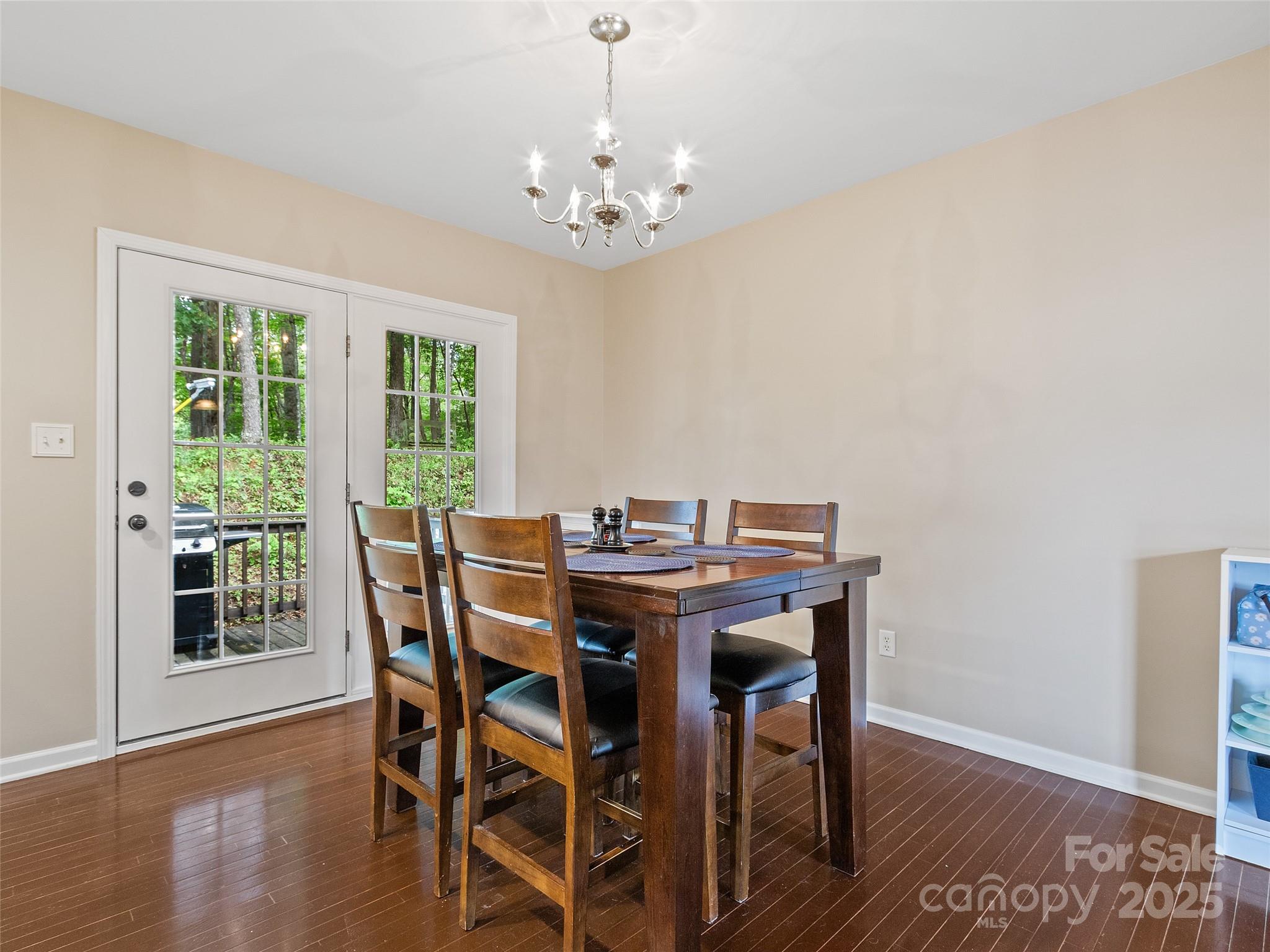 161 Blue Rock Road Burnsville, NC 28714 - Photo 11 of 48