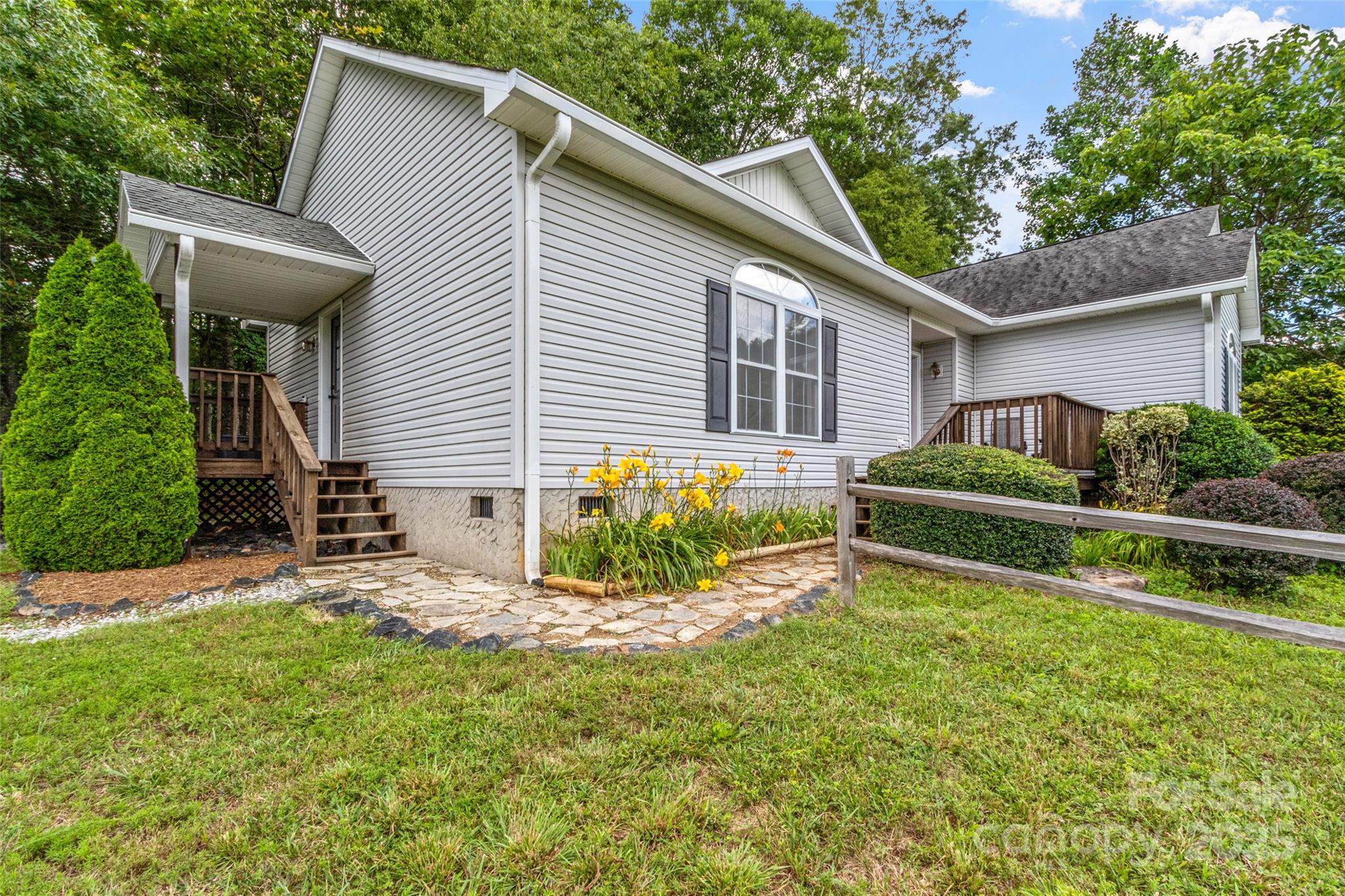 161 Blue Rock Road Burnsville, NC 28714 - Photo 35 of 48