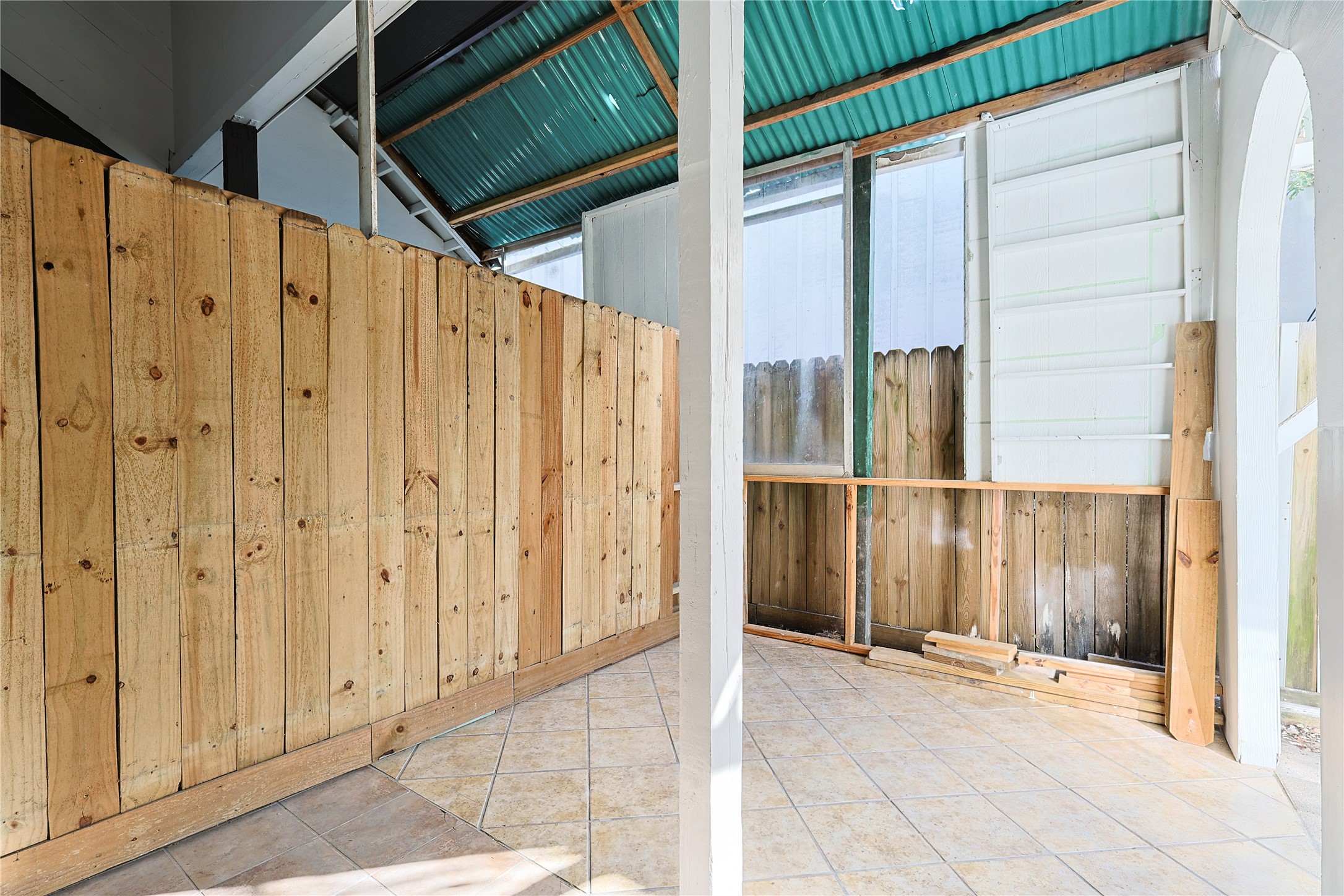 8502 Detroit Street, Unit C Houston, TX 77017 - Photo 11 of 15 a view of a back yard with wooden fence