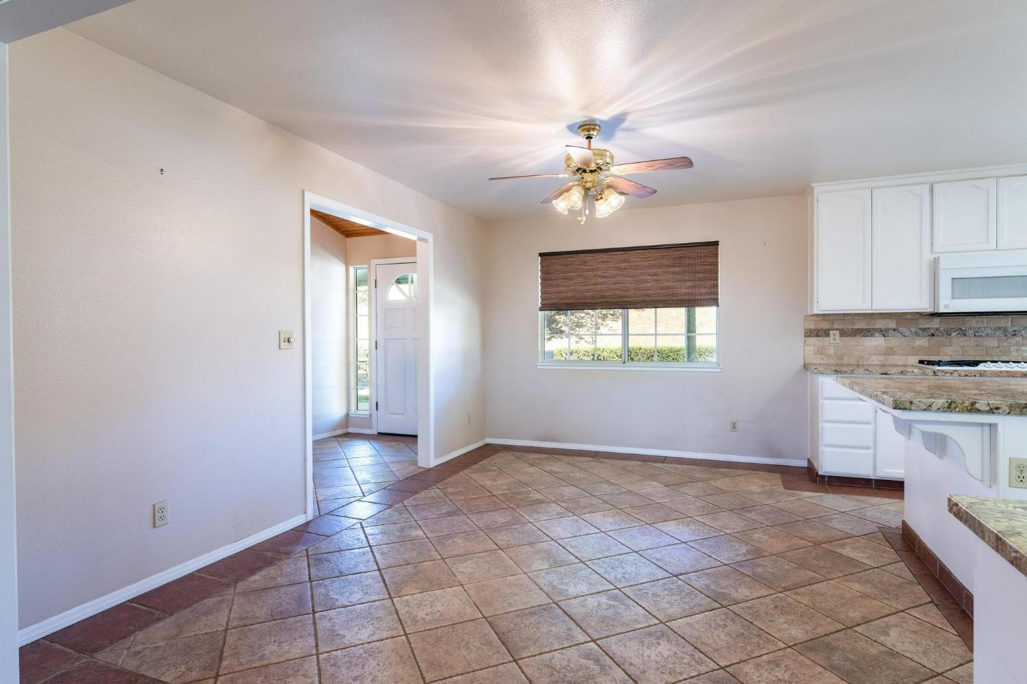 46853 Chukchansi Road Coarsegold, CA 93614 - Photo 18 of 75 Gallery Image 18