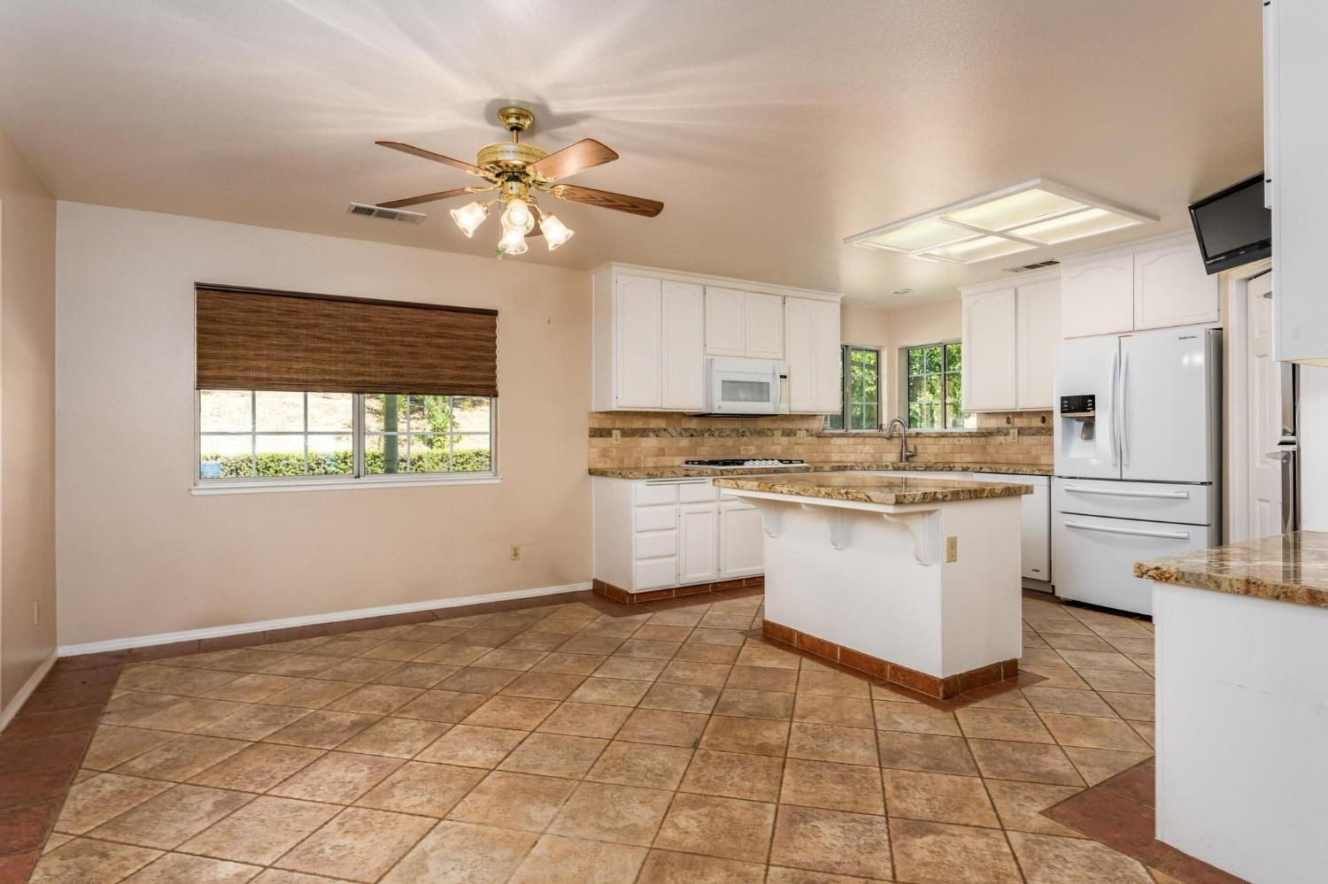 46853 Chukchansi Road Coarsegold, CA 93614 - Photo 19 of 75 Gallery Image 19