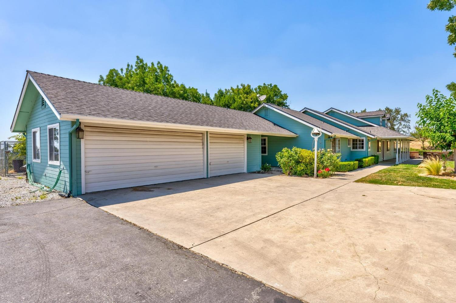 46853 Chukchansi Road Coarsegold, CA 93614 - Photo 2 of 75 Gallery Image 2