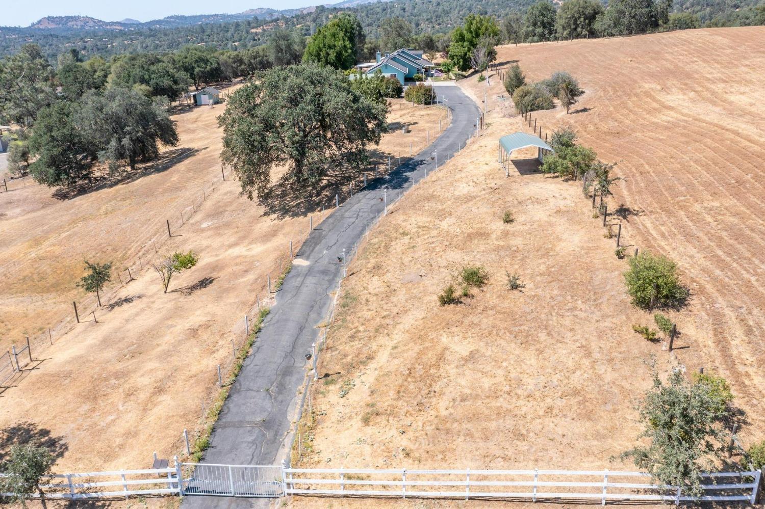 46853 Chukchansi Road Coarsegold, CA 93614 - Photo 60 of 75 Gallery Image 60