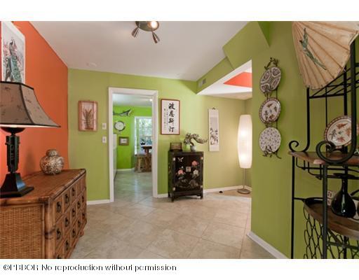 7 Harbour Drive South Ocean Ridge, FL 33435 - Photo 7 of 10 Entry