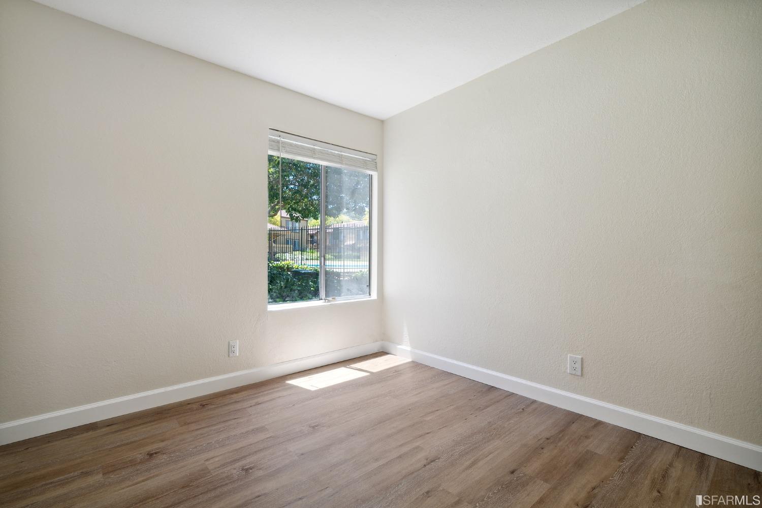 5311 Ridgeview Circle, Unit 5 El Sobrante, CA 94803 - Photo 20 of 27