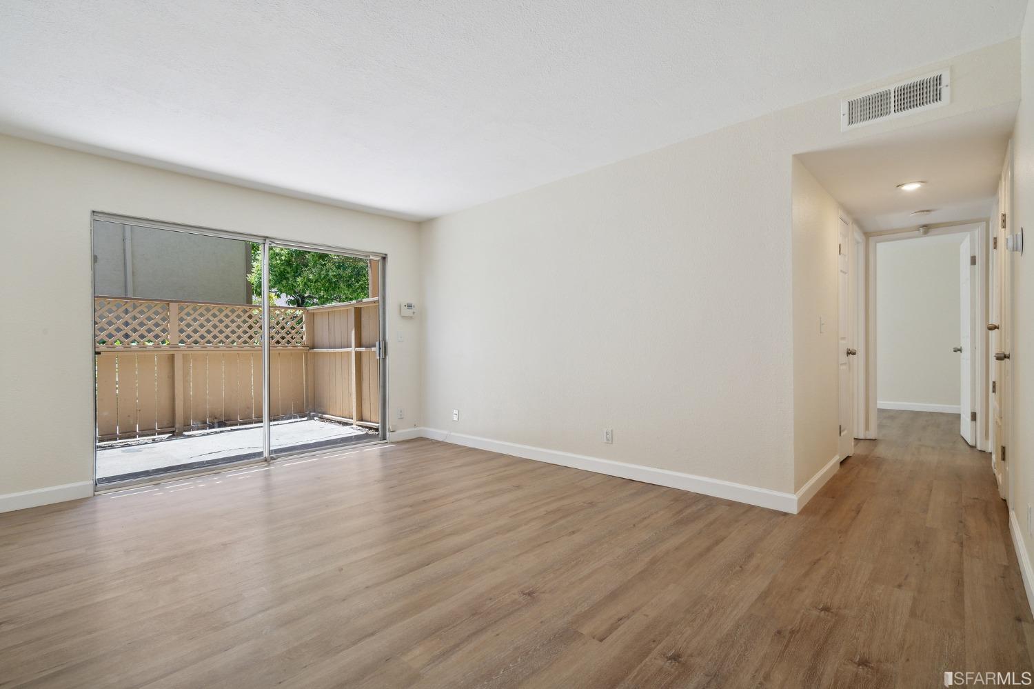 5311 Ridgeview Circle, Unit 5 El Sobrante, CA 94803 - Photo 2 of 27