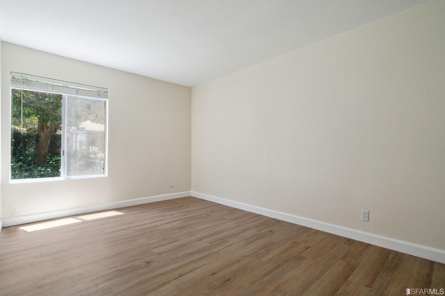 5311 Ridgeview Circle, Unit 5 El Sobrante, CA 94803 - Photo 8 of 27