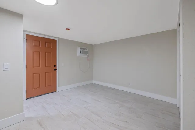 $223,200 | 600 East Tulare Street, Avenal, CA 93204