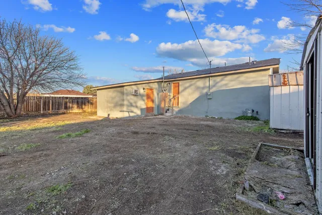 $223,200 | 600 East Tulare Street, Avenal, CA 93204