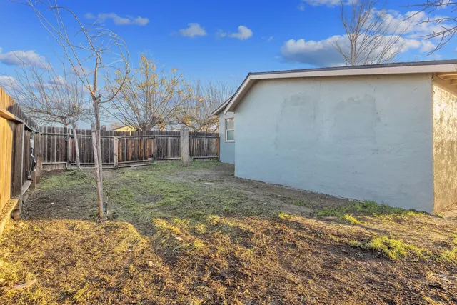 $223,200 | 600 East Tulare Street, Avenal, CA 93204