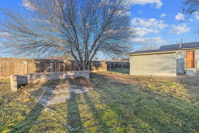 $223,200 | 600 East Tulare Street, Avenal, CA 93204