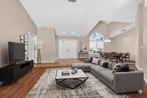 $789,000 | 5333 North Springs Way, Coral Springs, FL 33076