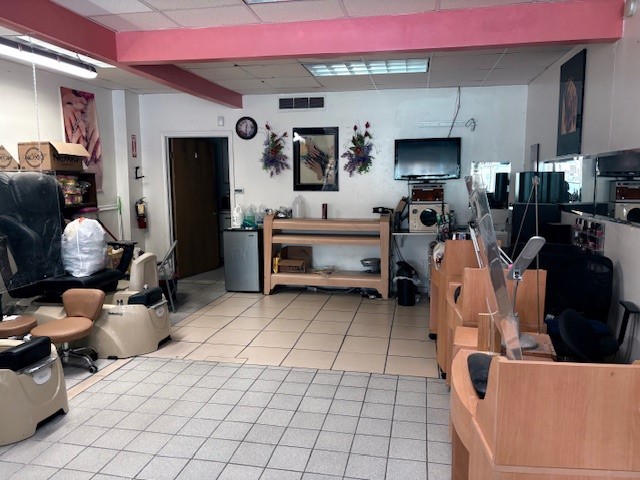 473 North Goodman Street, Unit 471 Rochester, NY 14609 - Photo 26 of 49