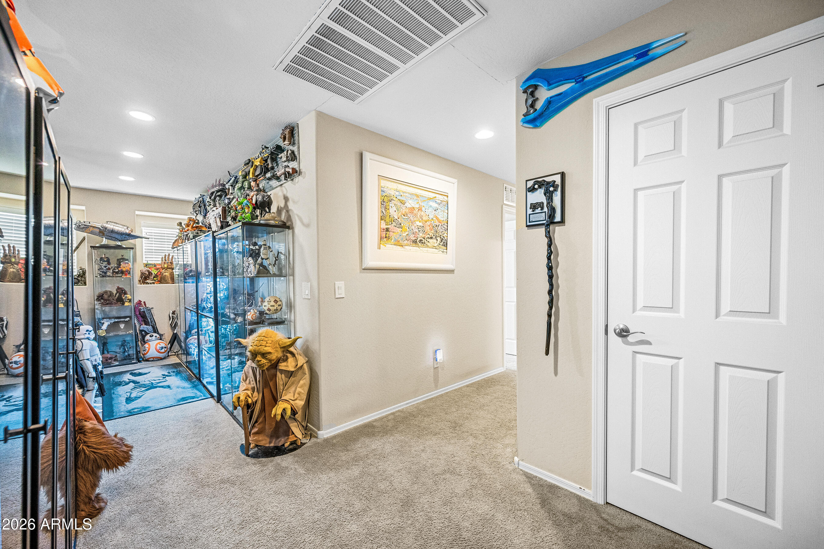 867 South Swallow Lane Gilbert, AZ 85296 - Photo 11 of 33 Upstairs Hall to Loft