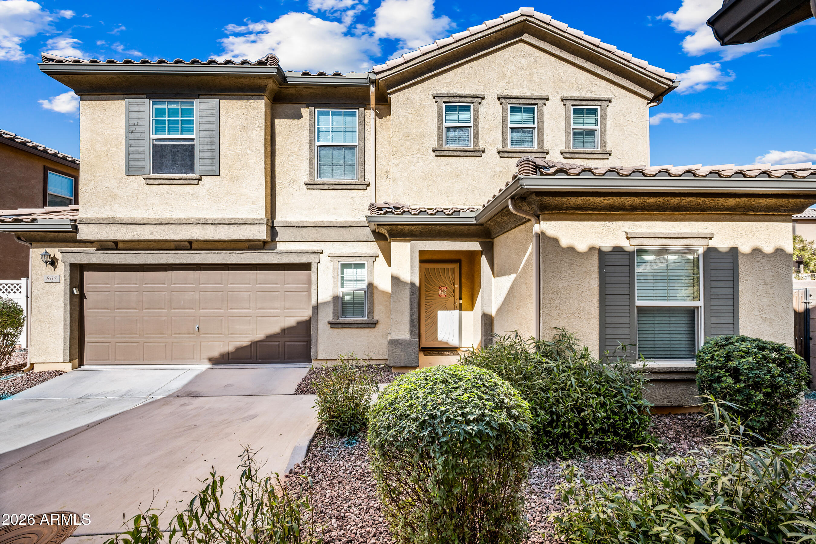 867 South Swallow Lane Gilbert, AZ 85296 - Photo 31 of 33 Front Exterior
