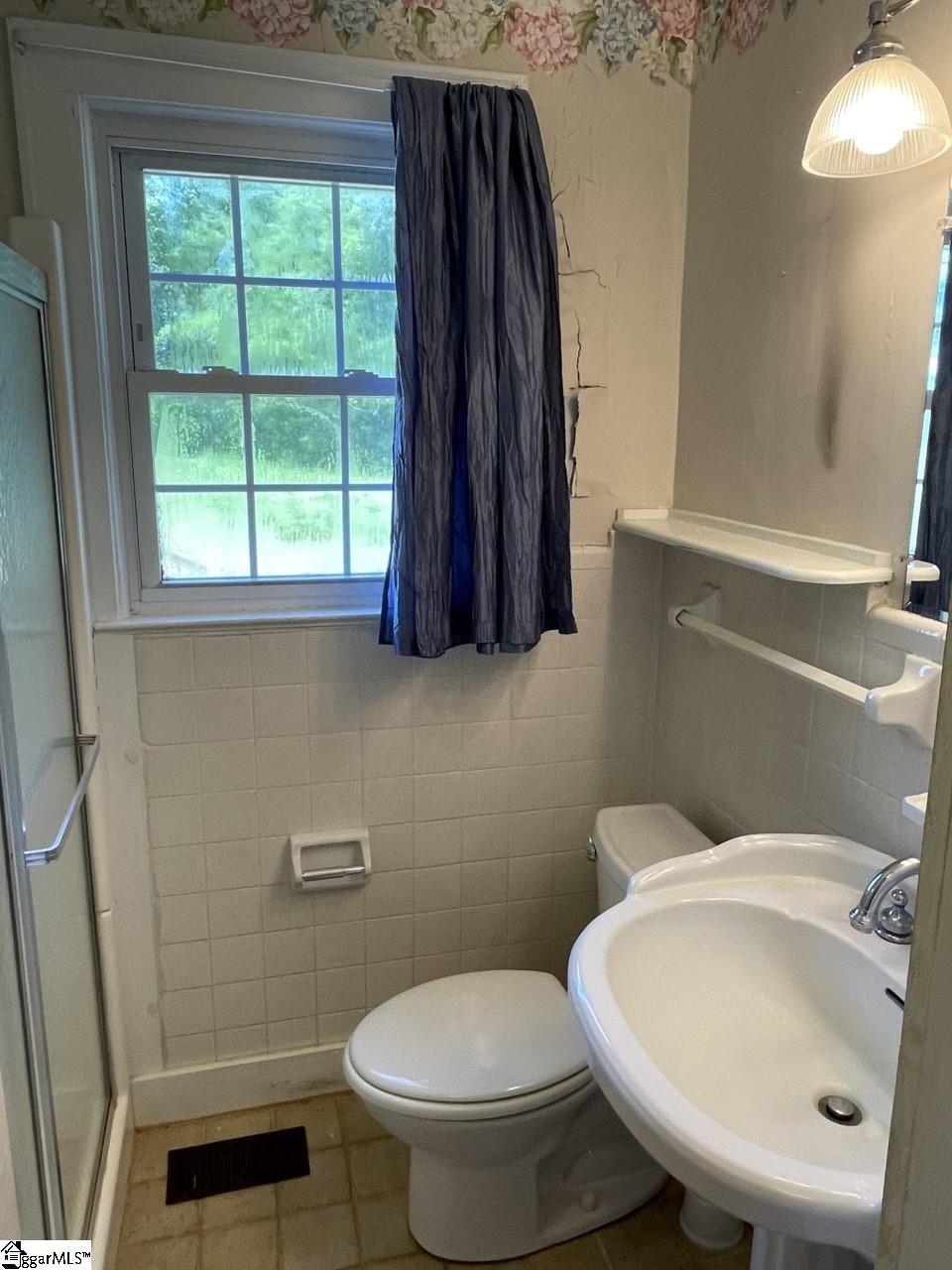 906 Renno Road Clinton, SC 29325 - Photo 12 of 36