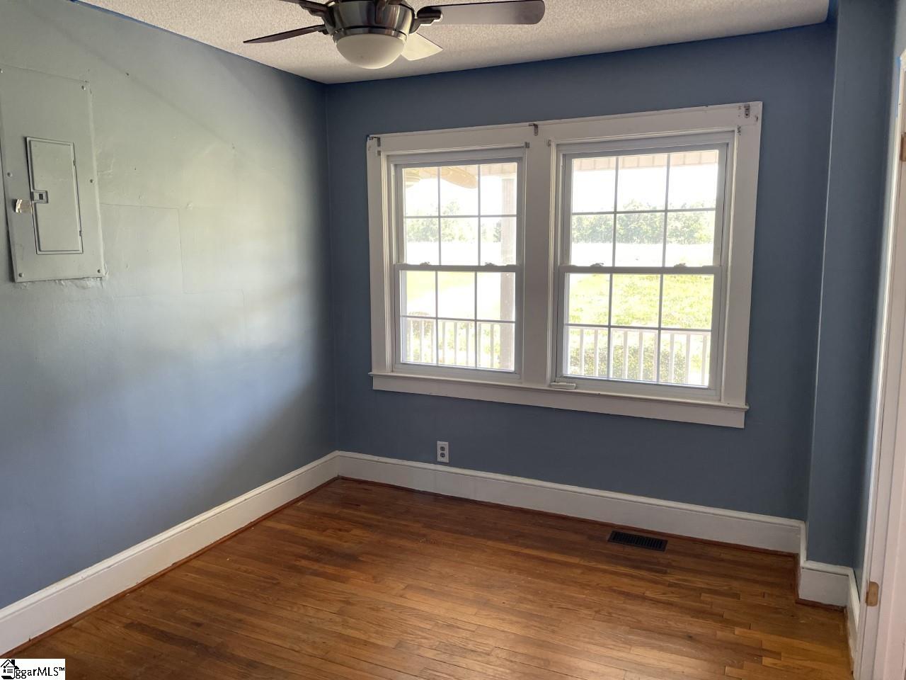 906 Renno Road Clinton, SC 29325 - Photo 17 of 36