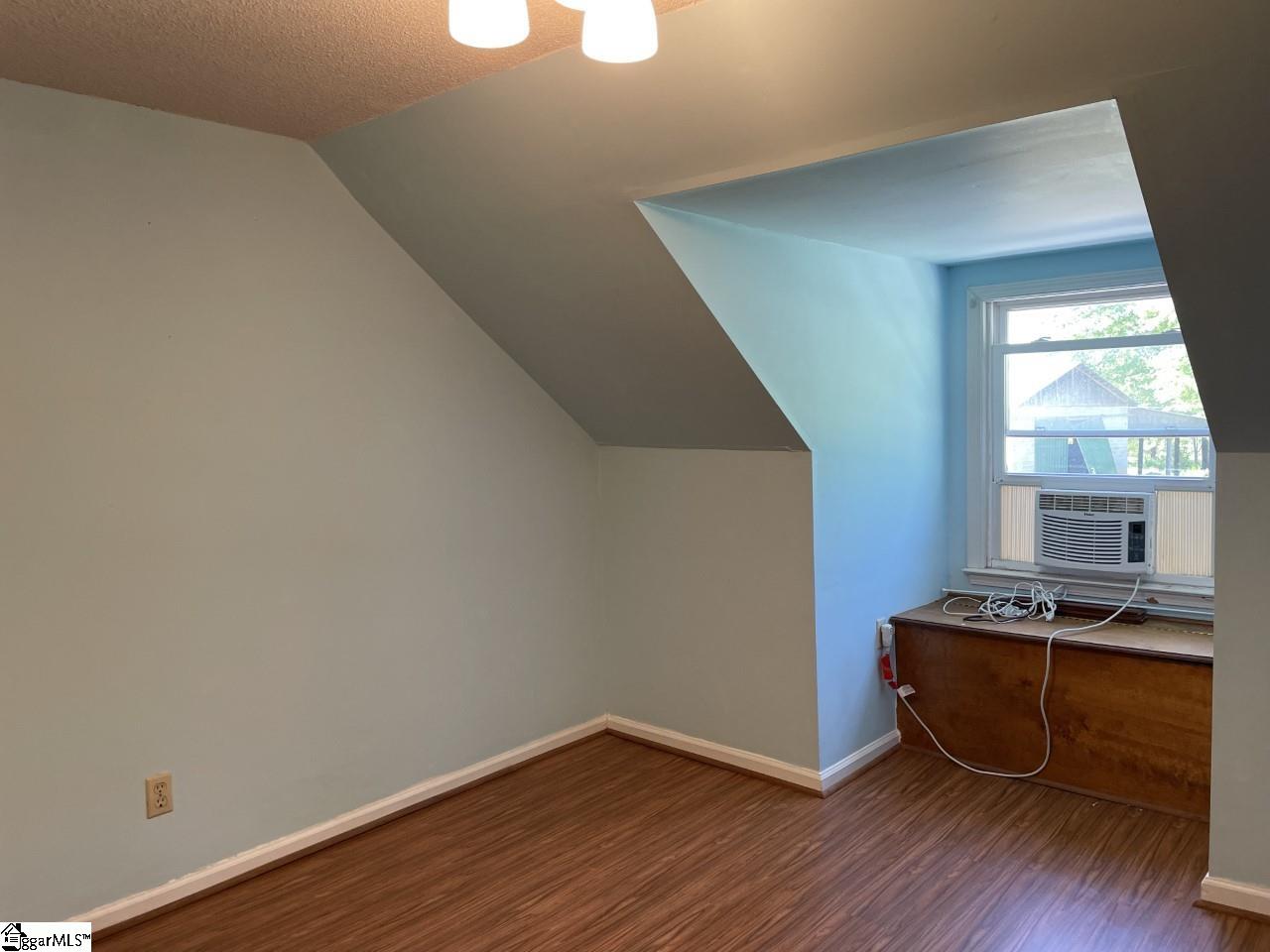 906 Renno Road Clinton, SC 29325 - Photo 20 of 36