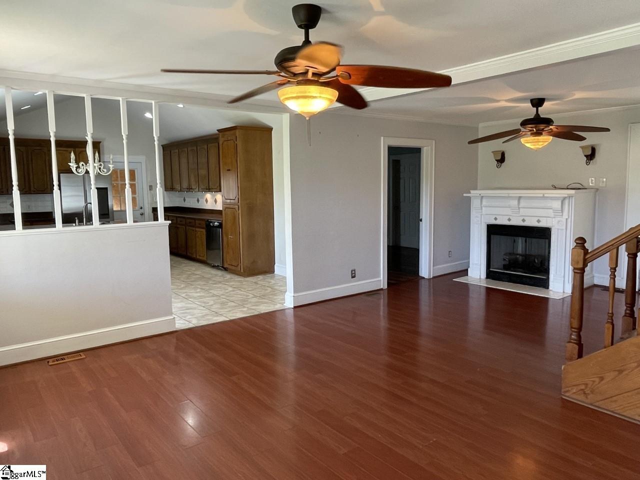 906 Renno Road Clinton, SC 29325 - Photo 2 of 36