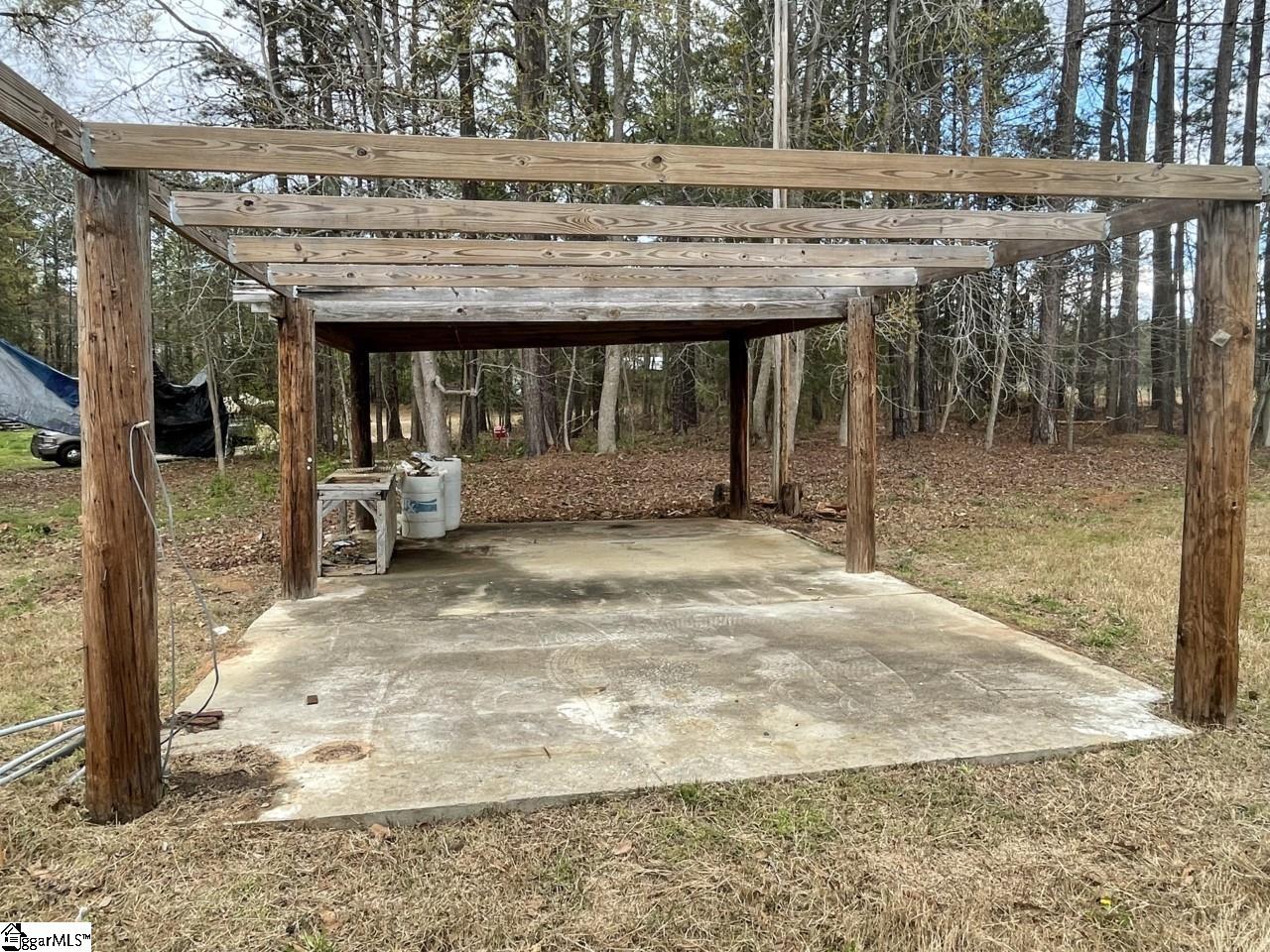 906 Renno Road Clinton, SC 29325 - Photo 27 of 36