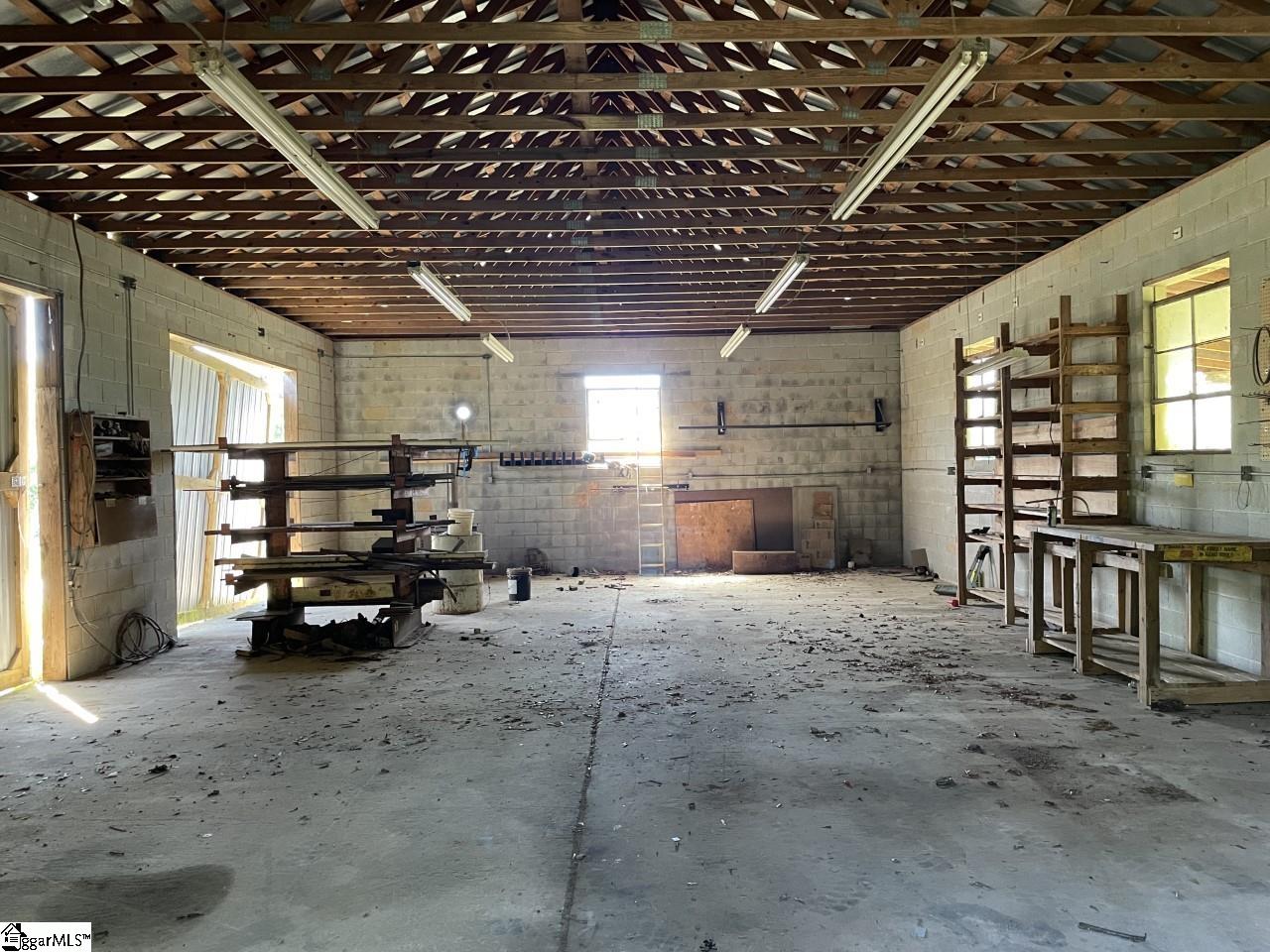 906 Renno Road Clinton, SC 29325 - Photo 31 of 36