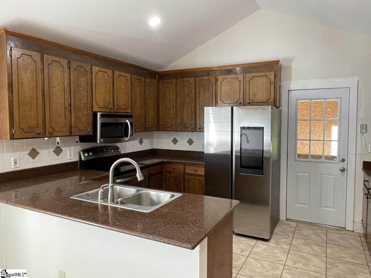 906 Renno Road Clinton, SC 29325 - Photo 4 of 36