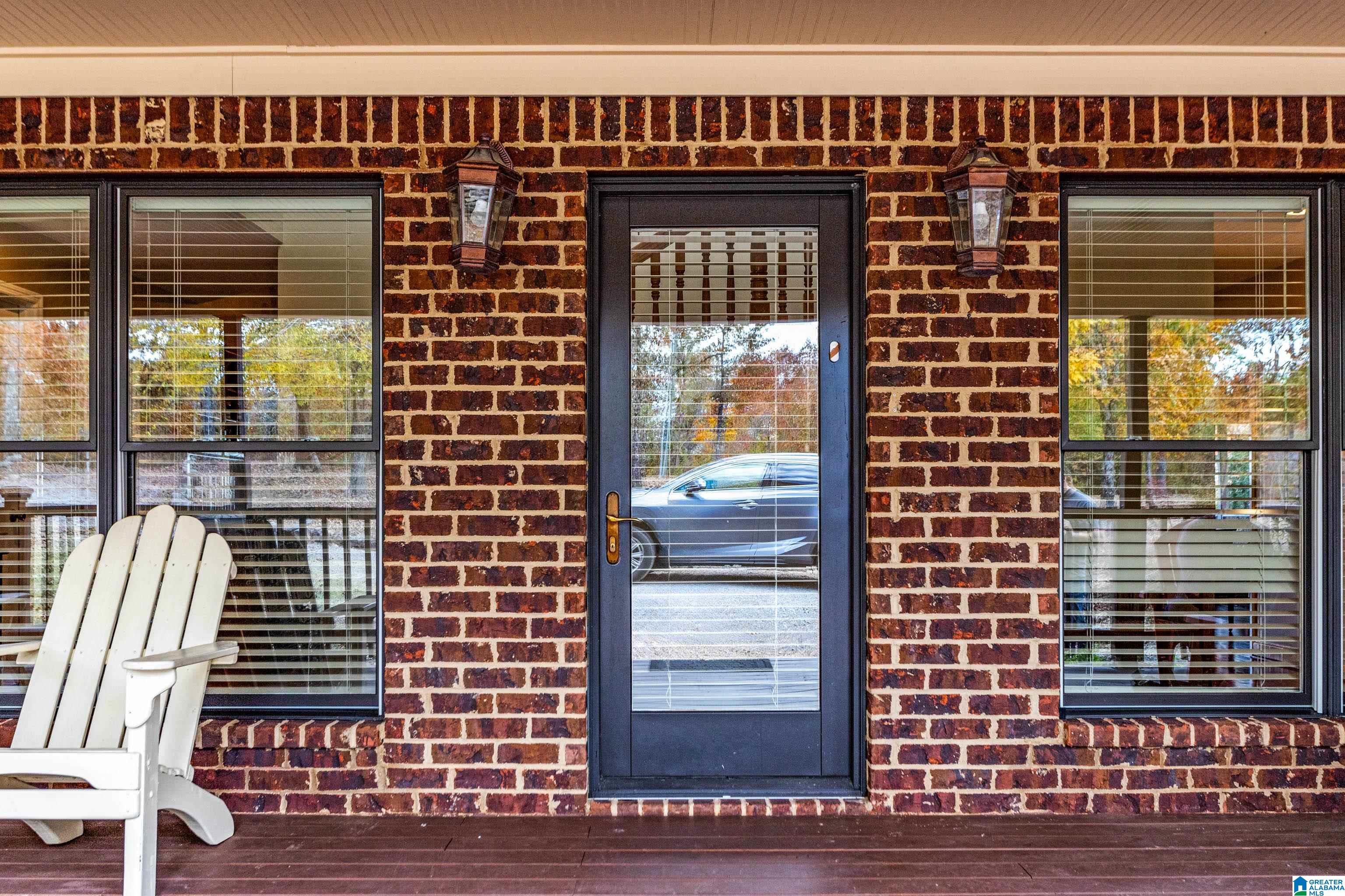 55 Lakeshore Loop Oneonta, AL 35121 - Photo 5 of 48
