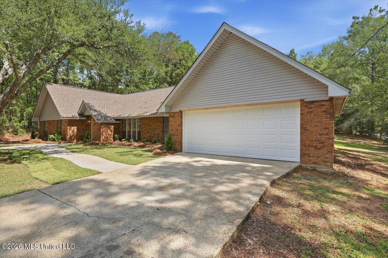 103 Johnny Rawls Road Mendenhall, MS 39114 - Photo 44 of 60 04-103 Johnny Rawls Rd _ Hometoursms.com