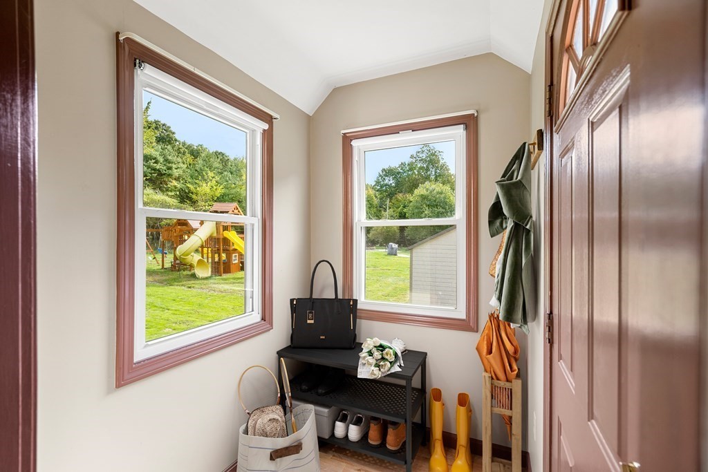 1 North Martin Road Amesbury, MA 01913 - Photo 11 of 31 Gallery Image 11