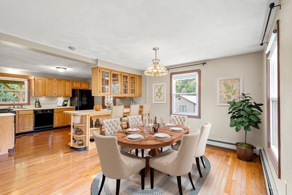 1 North Martin Road Amesbury, MA 01913 - Photo 3 of 31 Gallery Image 3