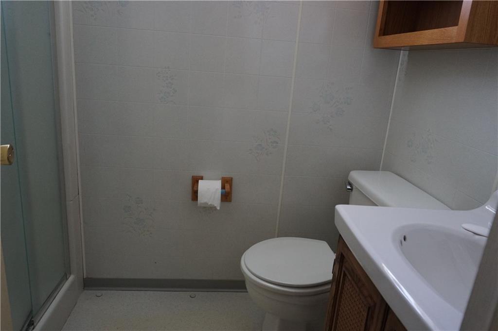 207 Barbara Drive McKees Rocks, PA 15136 - Photo 19 of 20 Gallery Image 19