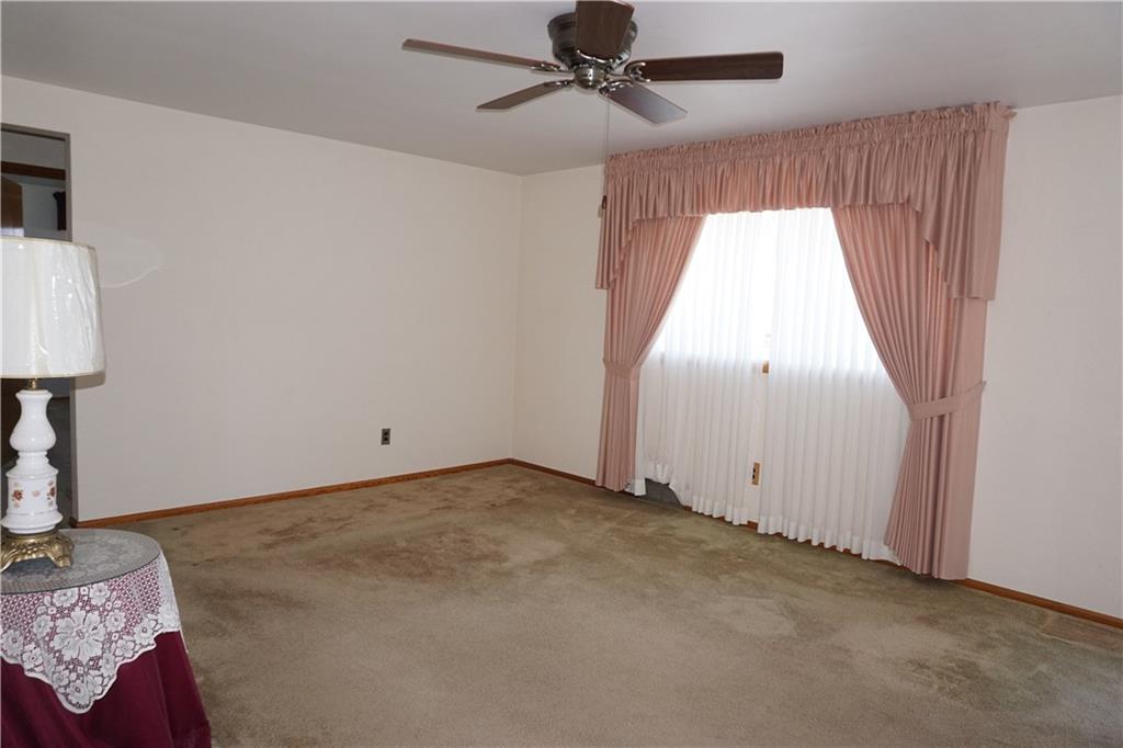 207 Barbara Drive McKees Rocks, PA 15136 - Photo 6 of 20 Gallery Image 6