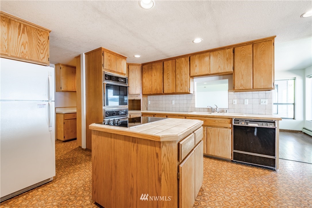 3229 Robertson Road Bellingham, WA 98226 - Photo 14 of 25 Gallery Image 14