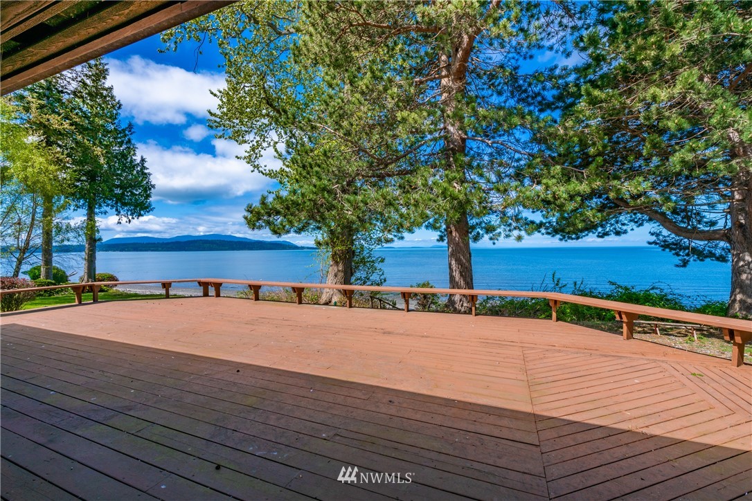 3229 Robertson Road Bellingham, WA 98226 - Photo 3 of 25 Gallery Image 3
