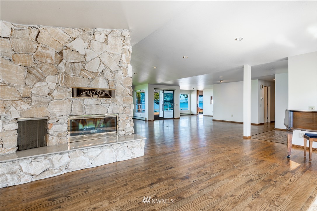 3229 Robertson Road Bellingham, WA 98226 - Photo 5 of 25 Gallery Image 5