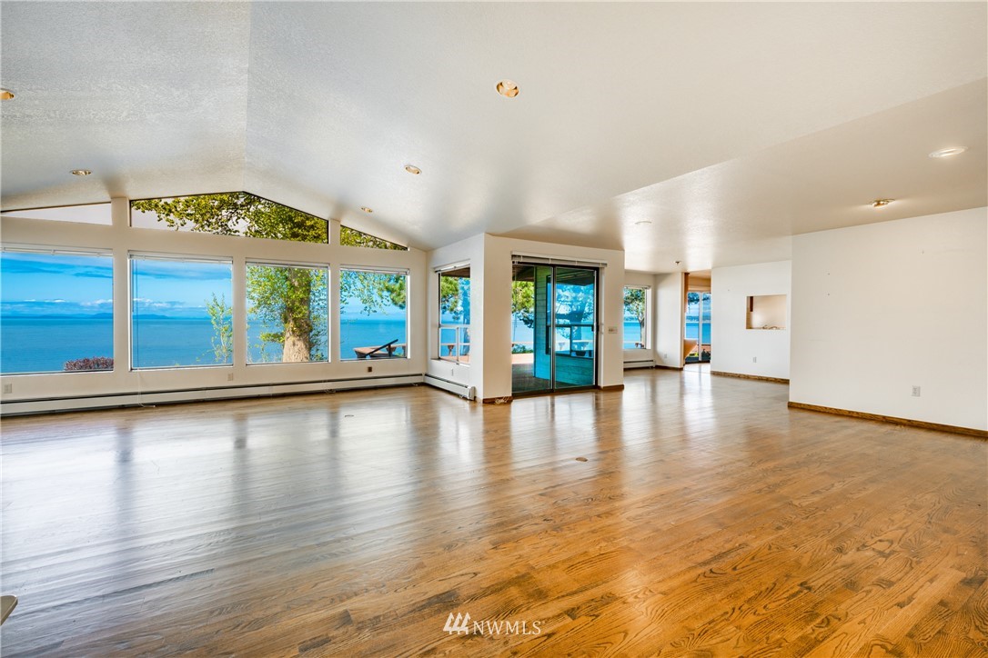 3229 Robertson Road Bellingham, WA 98226 - Photo 6 of 25 Gallery Image 6