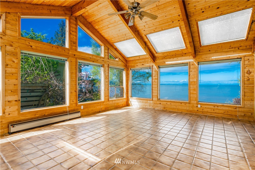 3229 Robertson Road Bellingham, WA 98226 - Photo 8 of 25 Gallery Image 8