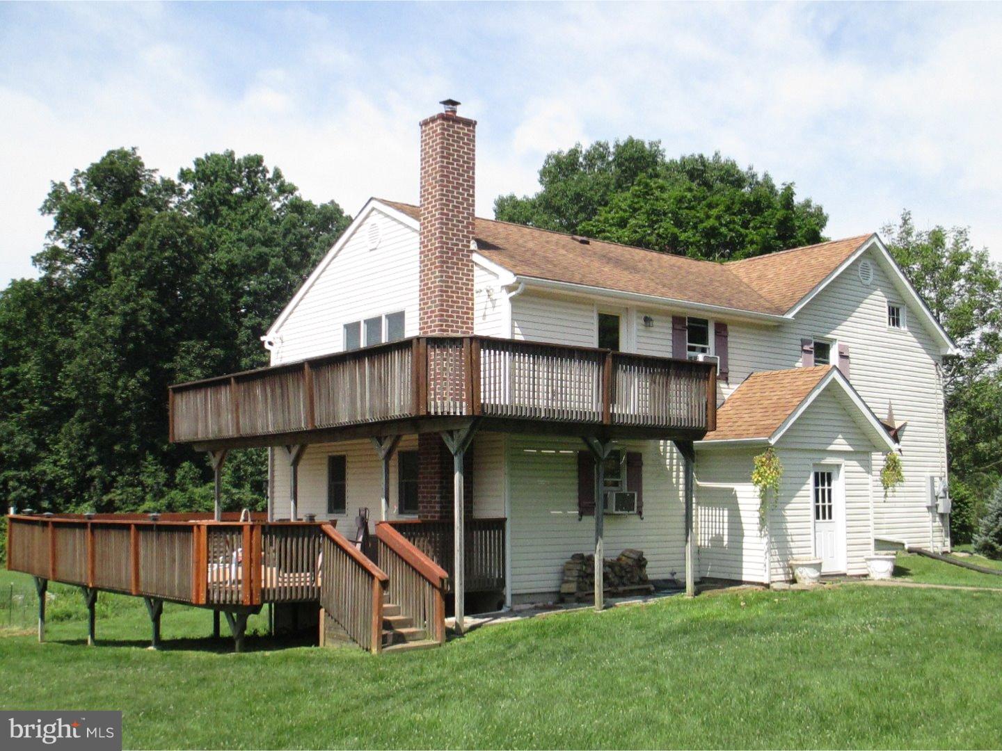 3113 East Walker Road Bath, PA 18014 - Photo 1 of 25 View 1