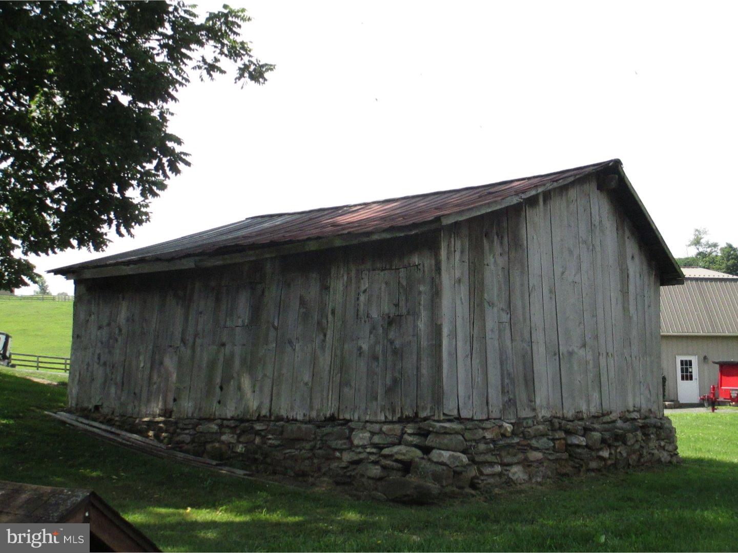 3113 East Walker Road Bath, PA 18014 - Photo 15 of 25